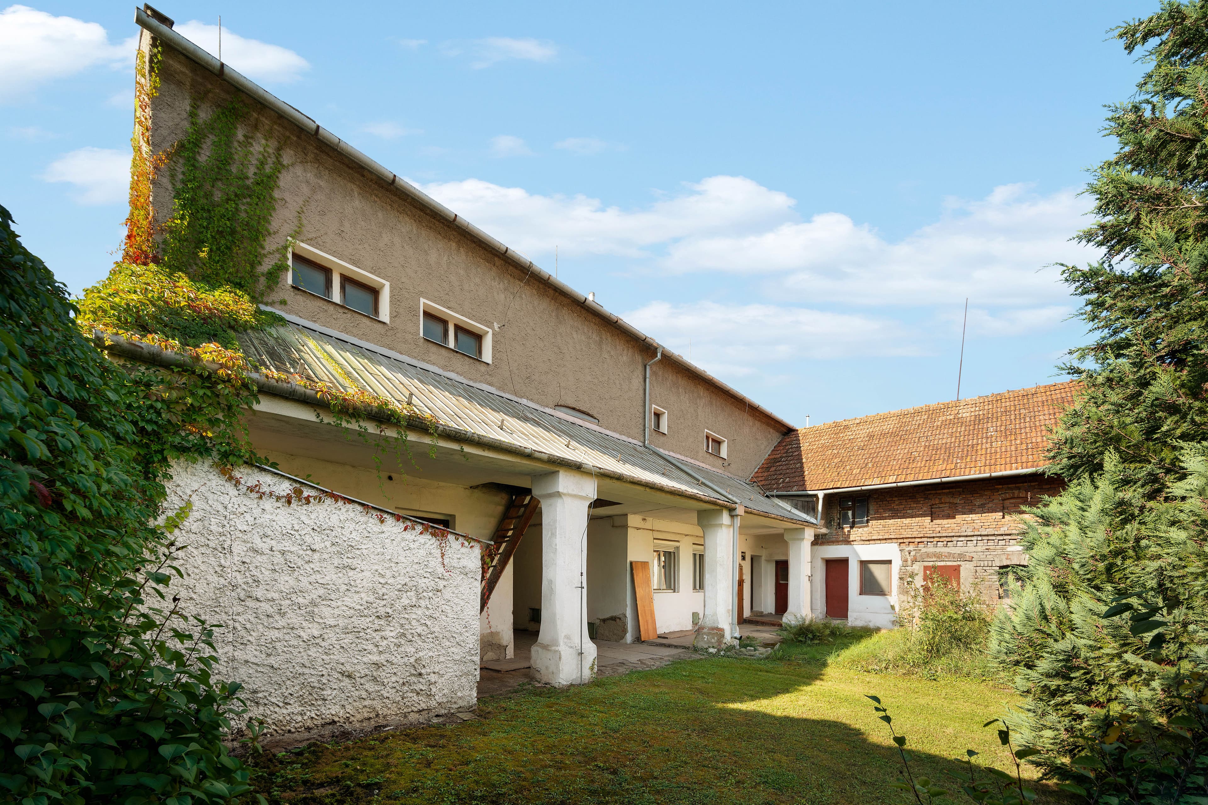 Rodinný dům 320 m², pozemek 925 m² Olšany u Prostějova